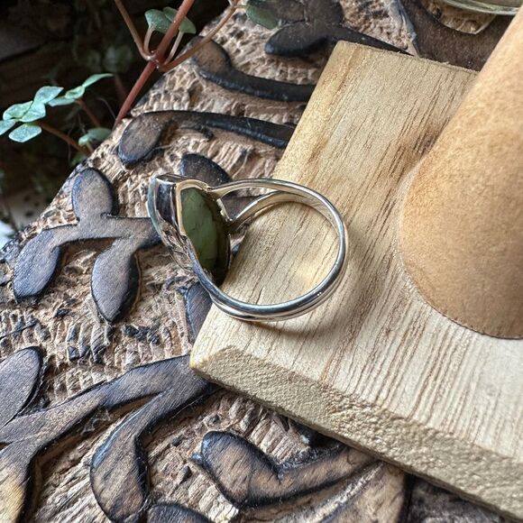 Natural Mermaid Kyanite Sterling Silver Ring Size 6 - Picture 8 of 8